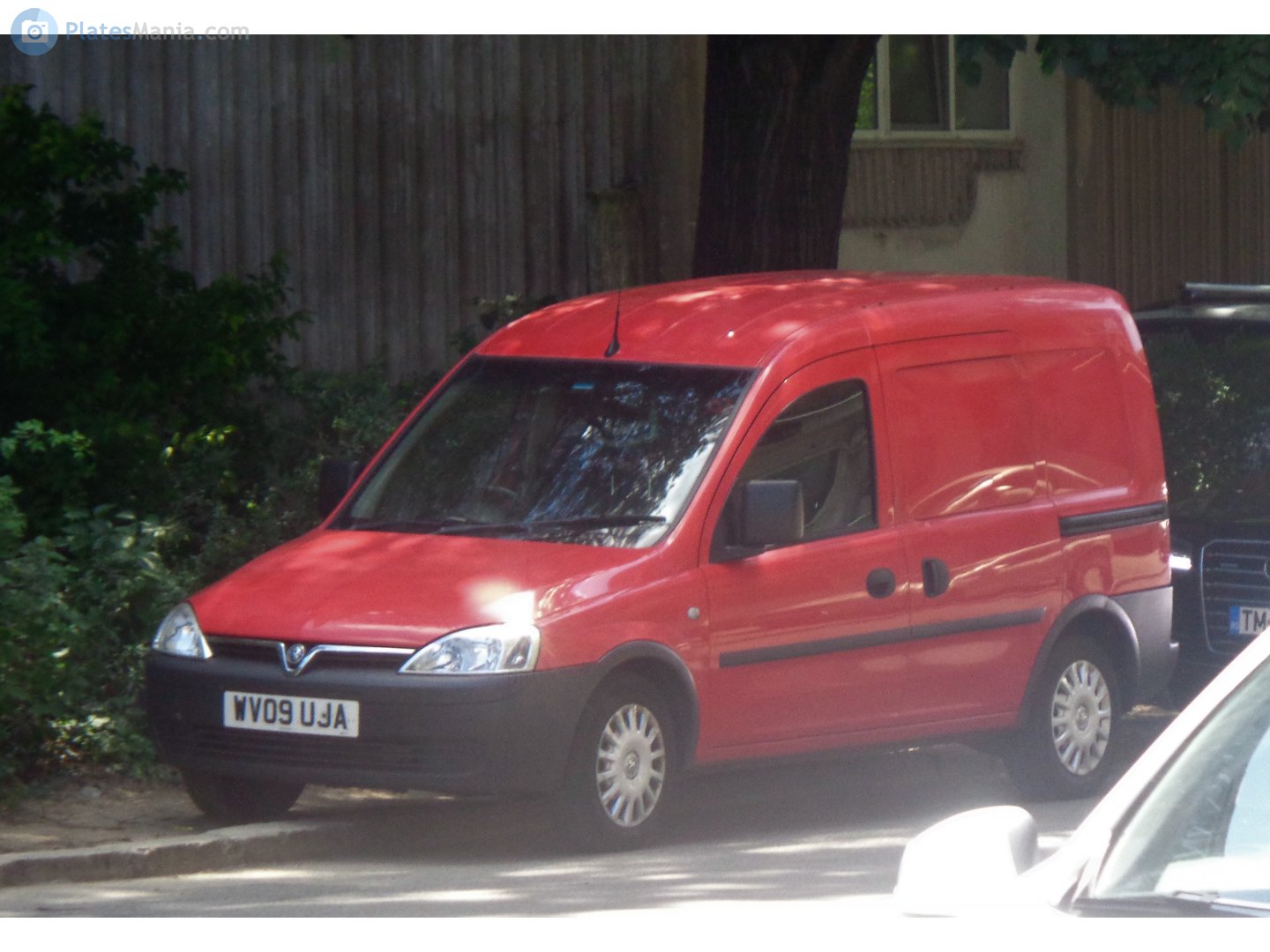 WV09UJA, Vauxhall Combo 2nd gen Van (C; X01), 2001–2012