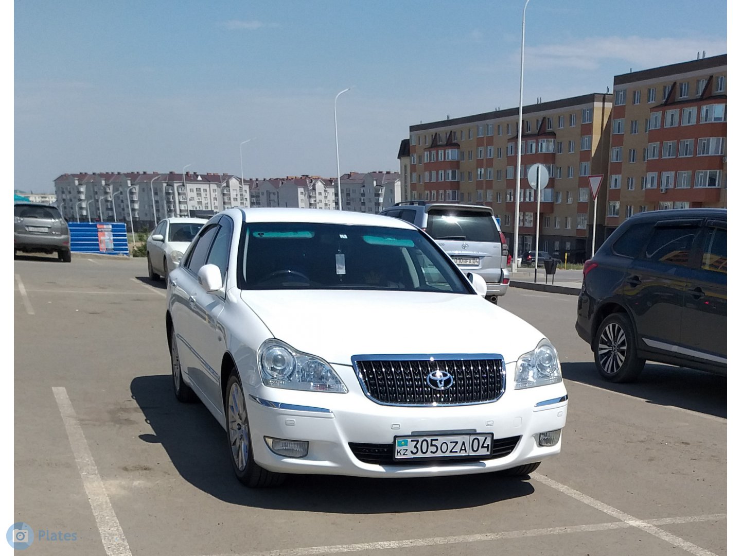 305 OZA 04, Toyota Crown Majesta 4th gen (S180), 2004­–2009 (­–2010 for CN-market)