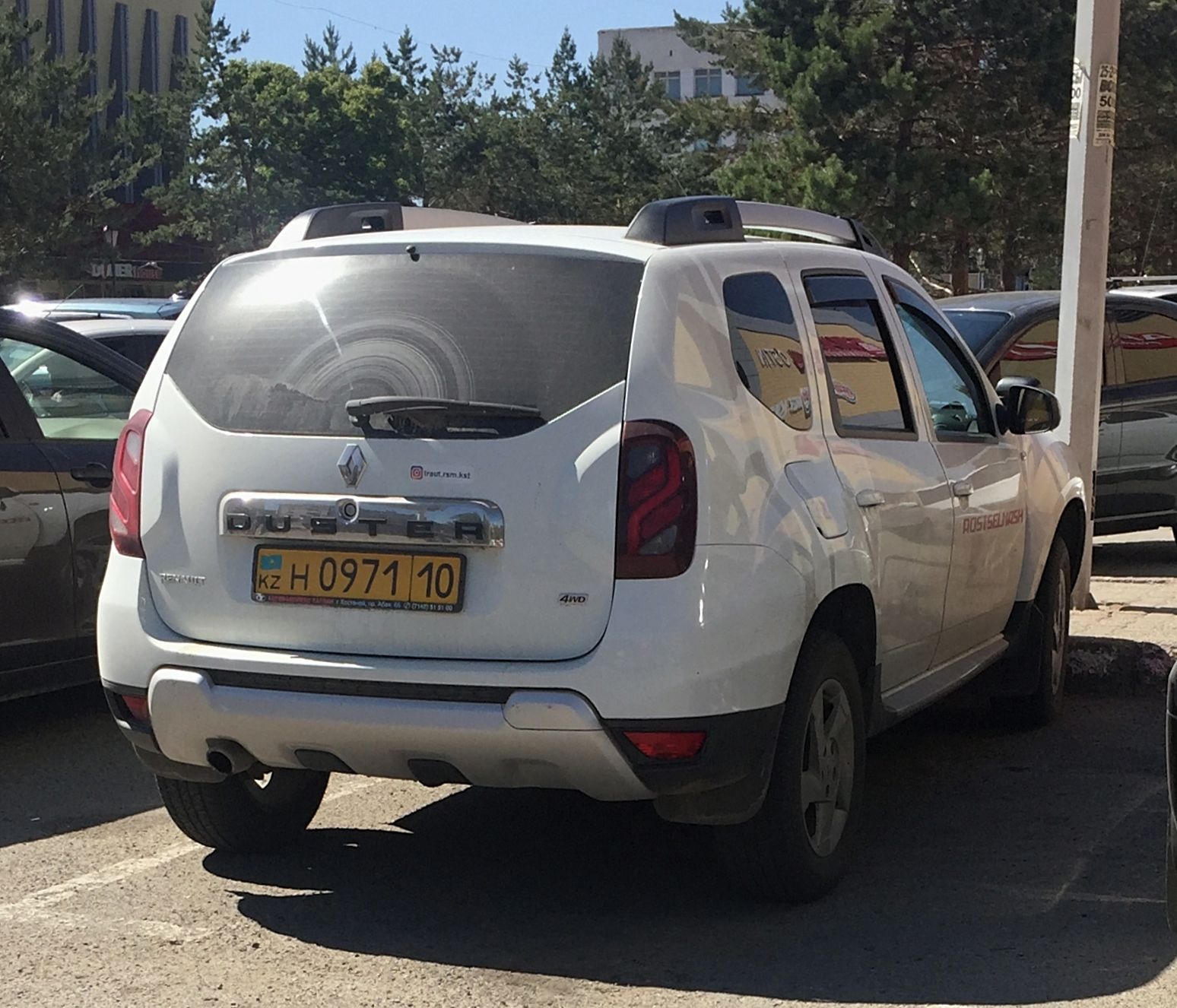H 0971 10, Renault Duster 
