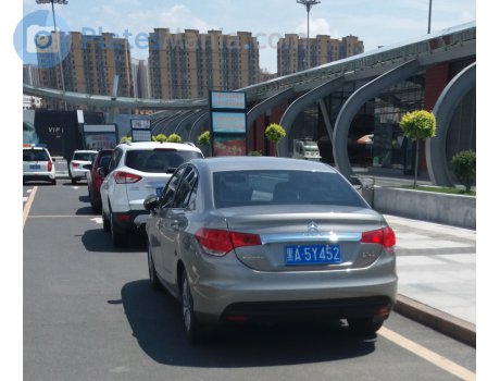 黑A·5Y452, Citroёn C4 L