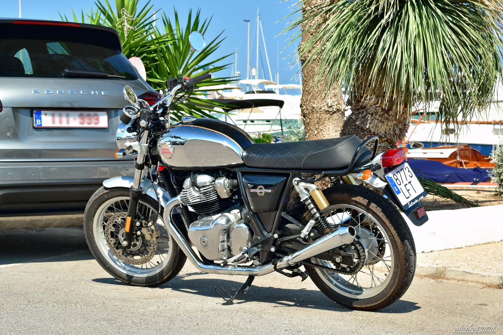 8773 LFT, Royal Enfield Interceptor 