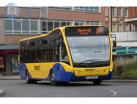 YJ60 KGV, Optare Versa