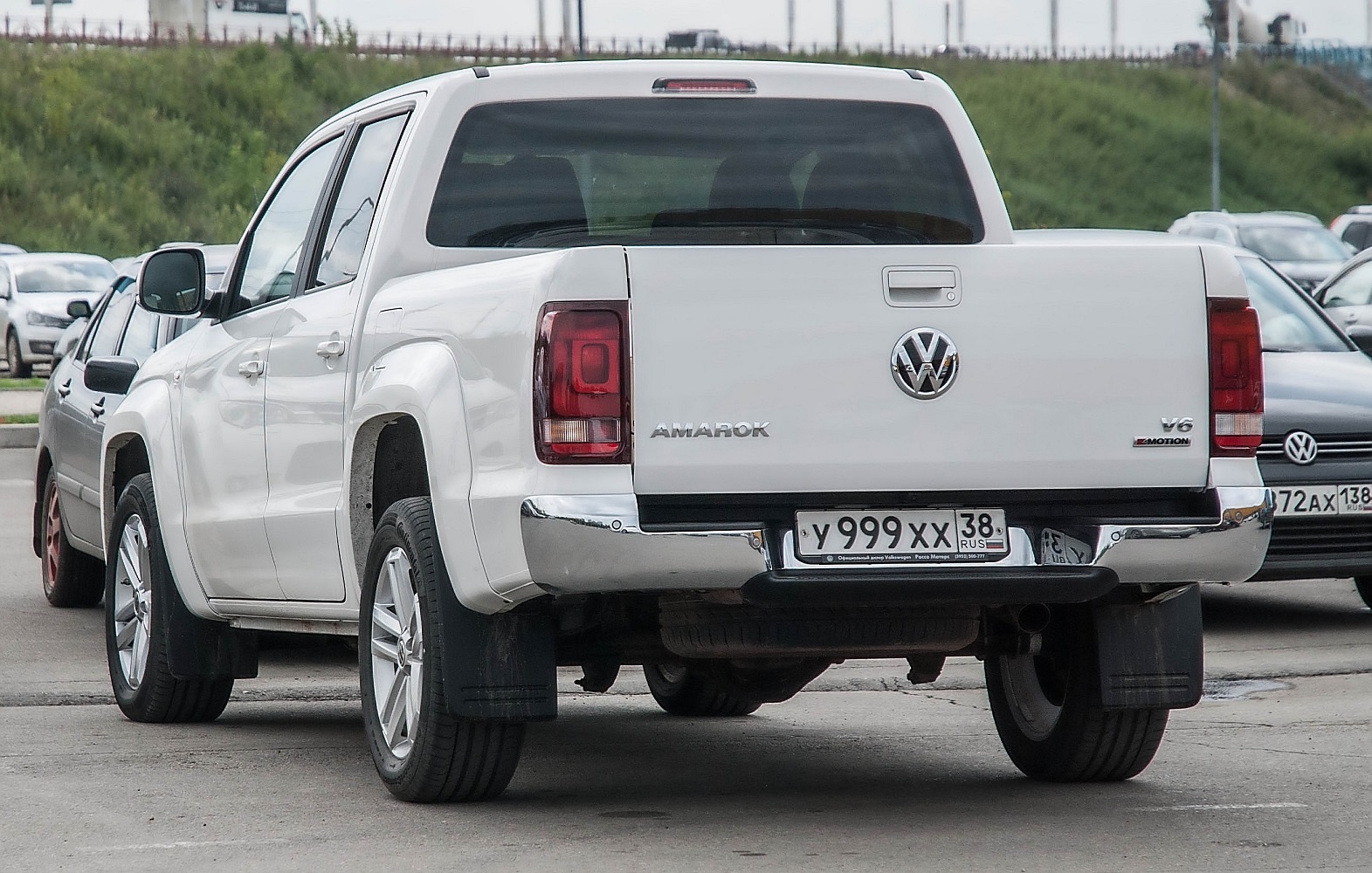 у 999 хх 38, Volkswagen Amarok 1st gen (2H), 2010–
