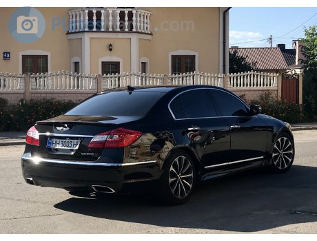 HH 3003 HH, Hyundai Genesis