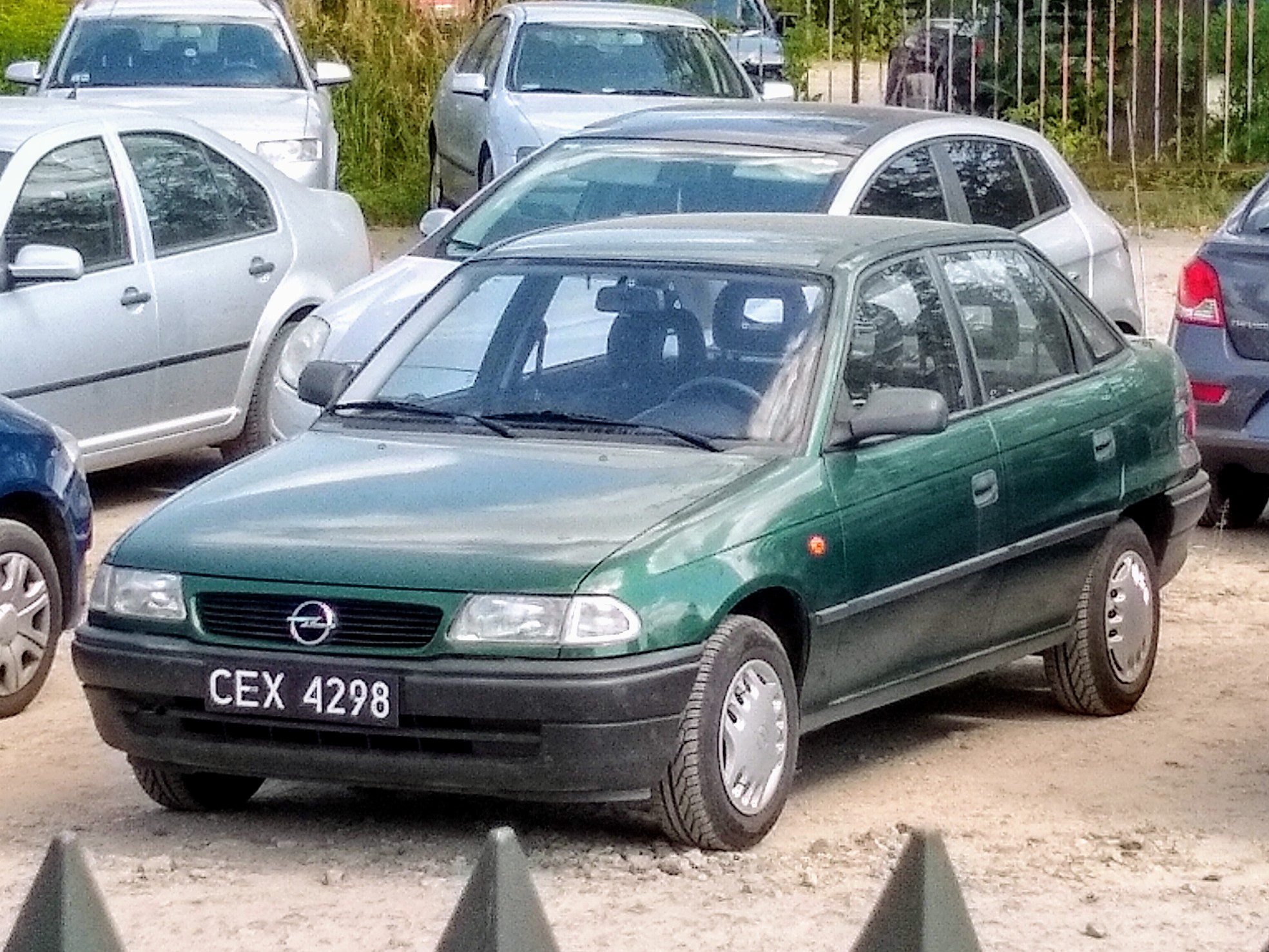 CEX 4298, Opel Astra 1st gen Sedan (F; T92), 1992–1998 (–2002 for Eastern Europe)