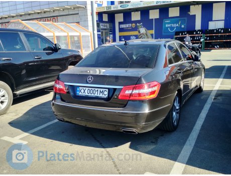 KX 0001 MC, Mercedes-Benz E-Klasse