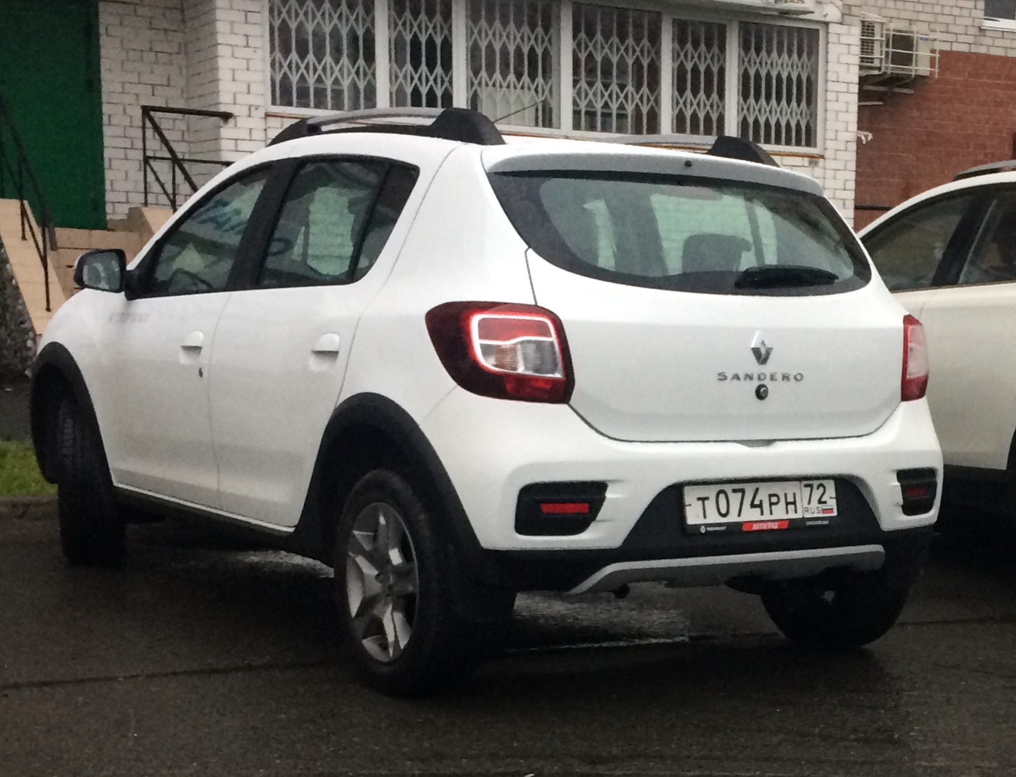 т 074 рн 72, Renault Sandero 2nd gen Stepway (B52), 2013­–