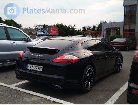 KX 7777 AX, Porsche Panamera