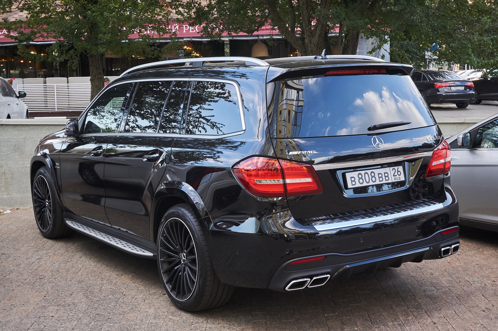 В001вв26. Вв 26. Вольво в888вв. В333вв26. Машина с номером 0808.