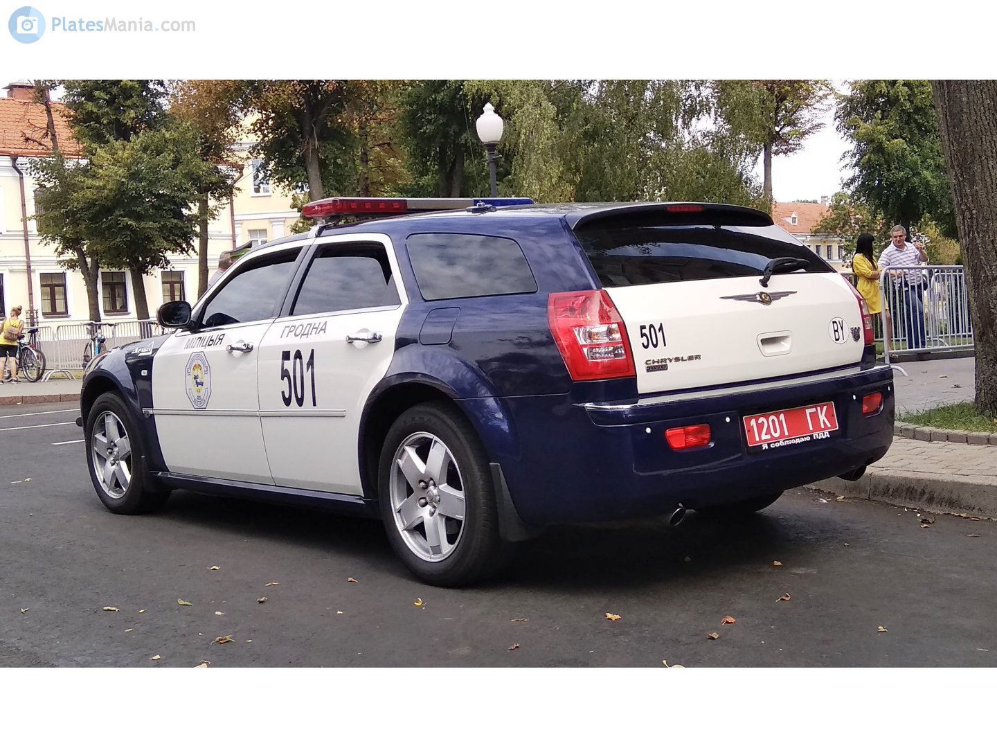 1201 ГК, Chrysler 300/300C 1st gen Touring (LX), 2004–2010