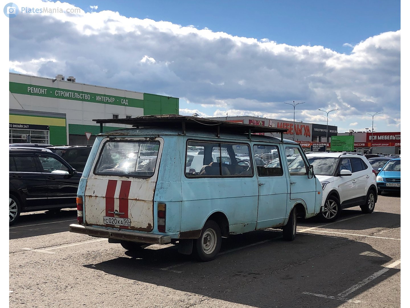 с 020 ка 50, RAF 2203 Латвия 2203, 1976–1991