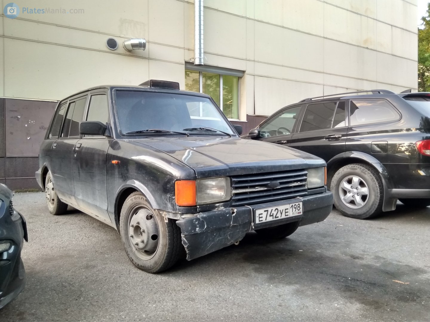 е 742 уе 198, Metrocab Series II 