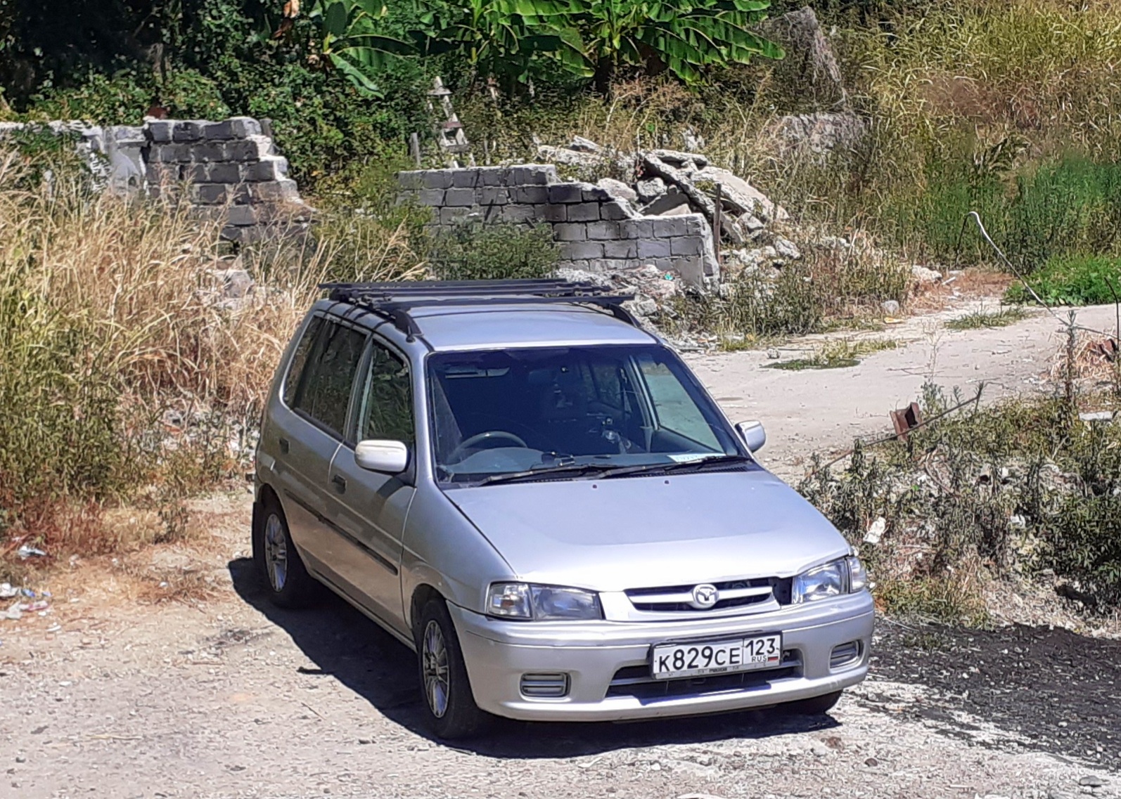 к 829 се 123, Mazda Demio 1st gen (DW), 1996–2003