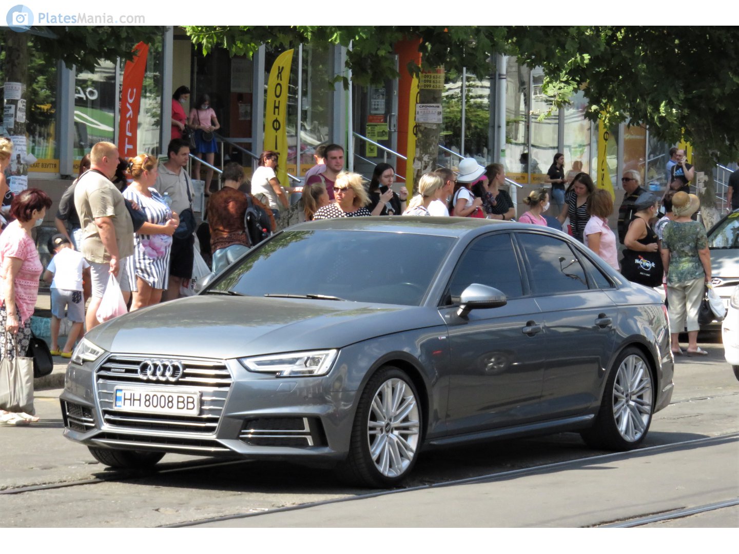 HH 8008 BB, Audi A4 5th gen Sedan (B9/8W2/8WC), 2015–2019