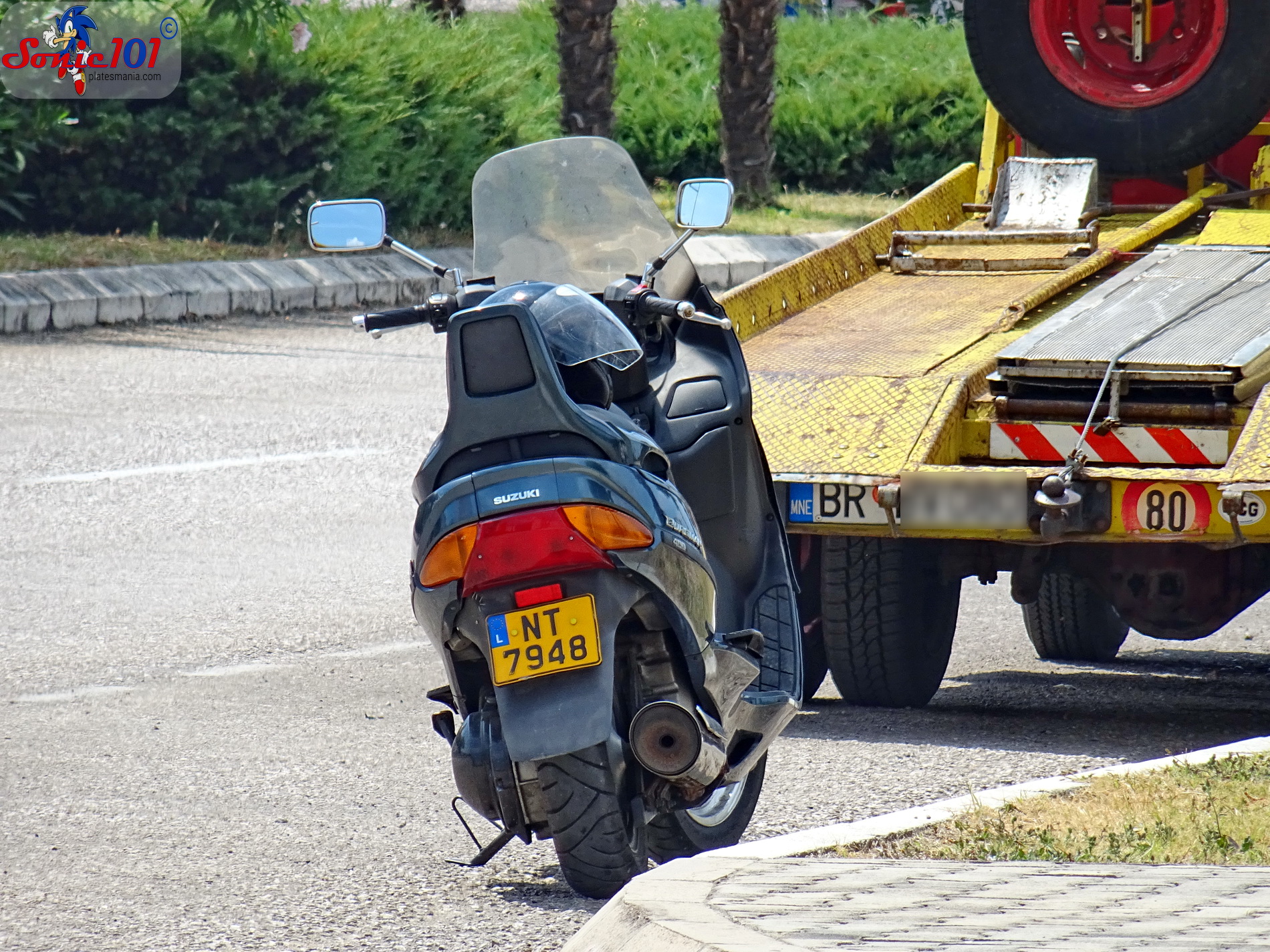 NT 7948, Suzuki Burgman / Skywave 1st gen 400/250, 1998–2002