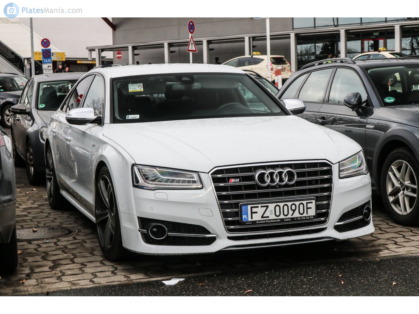 FZ 0090F, Audi S8 3rd gen (D4/4H), facelift, 2013–2017