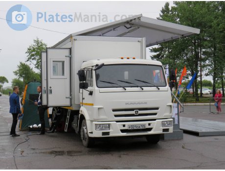 р321оа125, KamAZ 4308