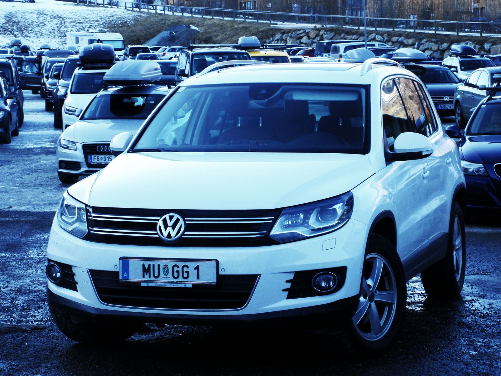 MU GG 1, Volkswagen Tiguan 1st gen (5N), facelift, 2011–2016