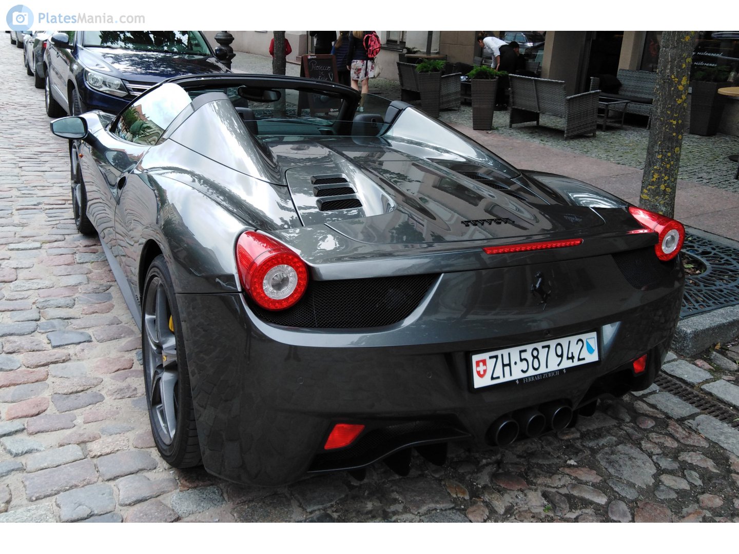 ZH 587942, Ferrari 458 1st gen Spider (F142), 2011–2015