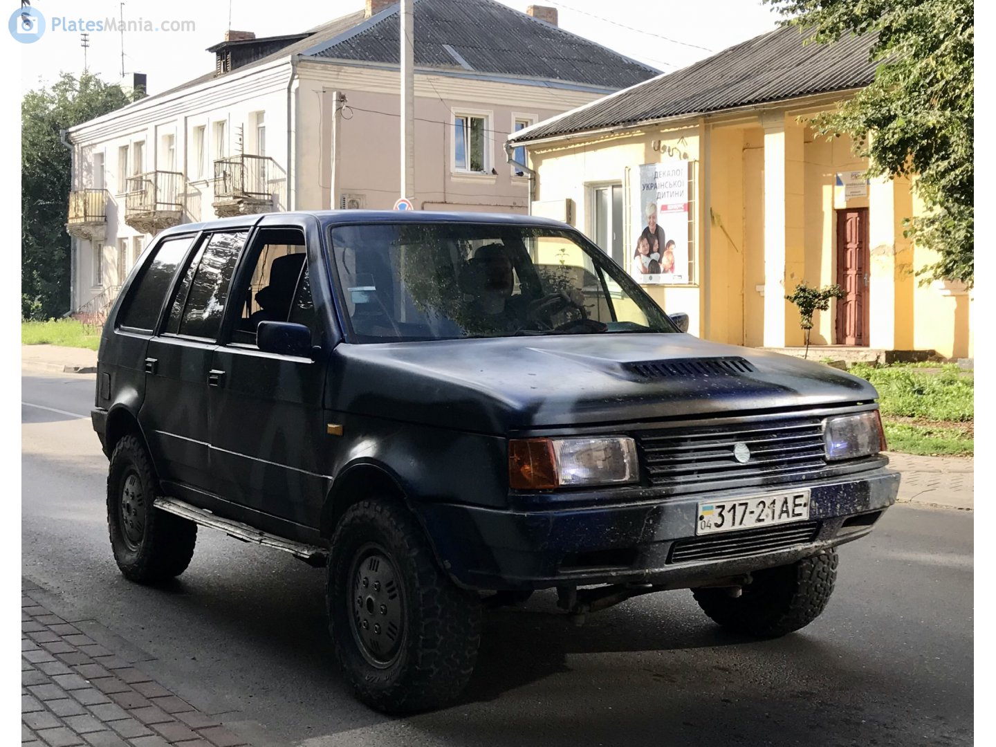 04 317-21 AE, Rayton Fissore Magnum 