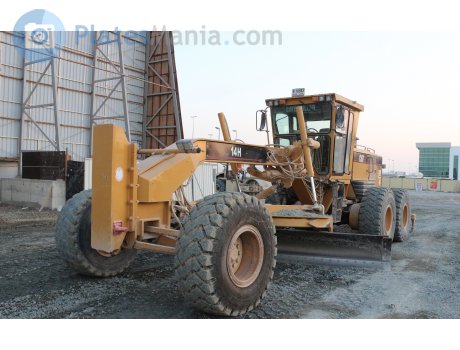 N 18953, Caterpillar 100 Series