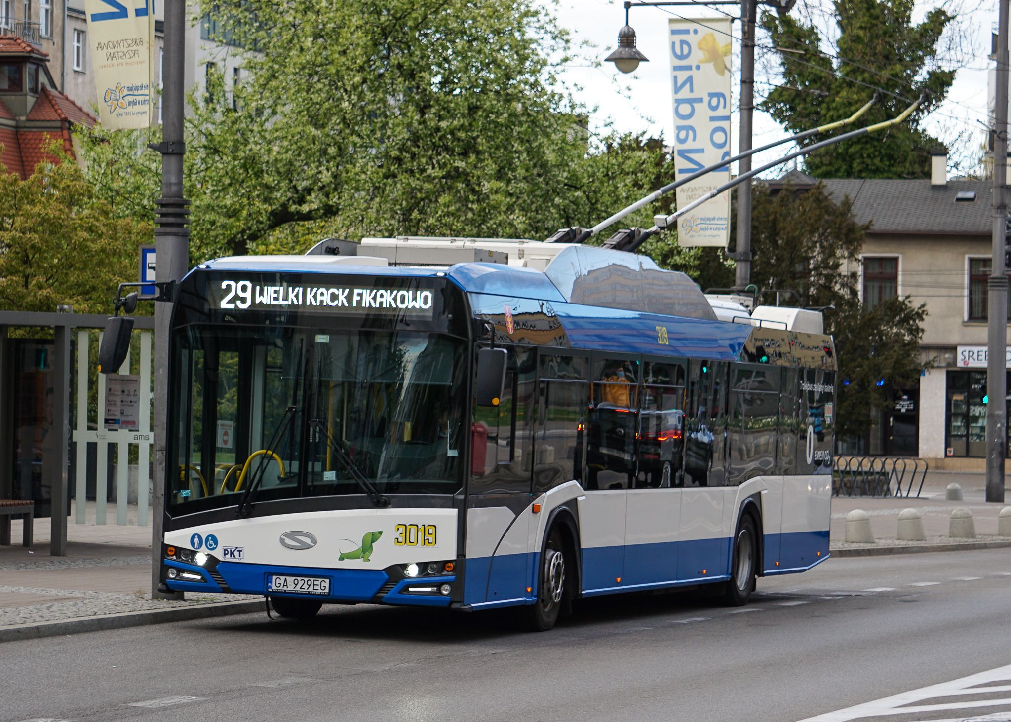 GA 929EG, Solaris Trollino 12 