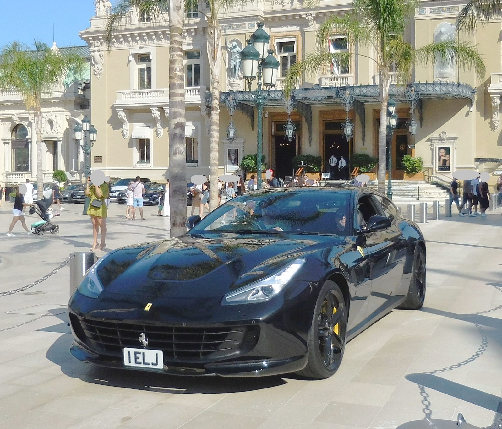 1ELJ, Ferrari GTC4 Lusso 1st gen (T) (F151M), 2016–2020