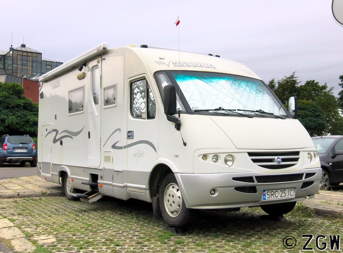 SRC 25JC, Mobilvetta Yacht 