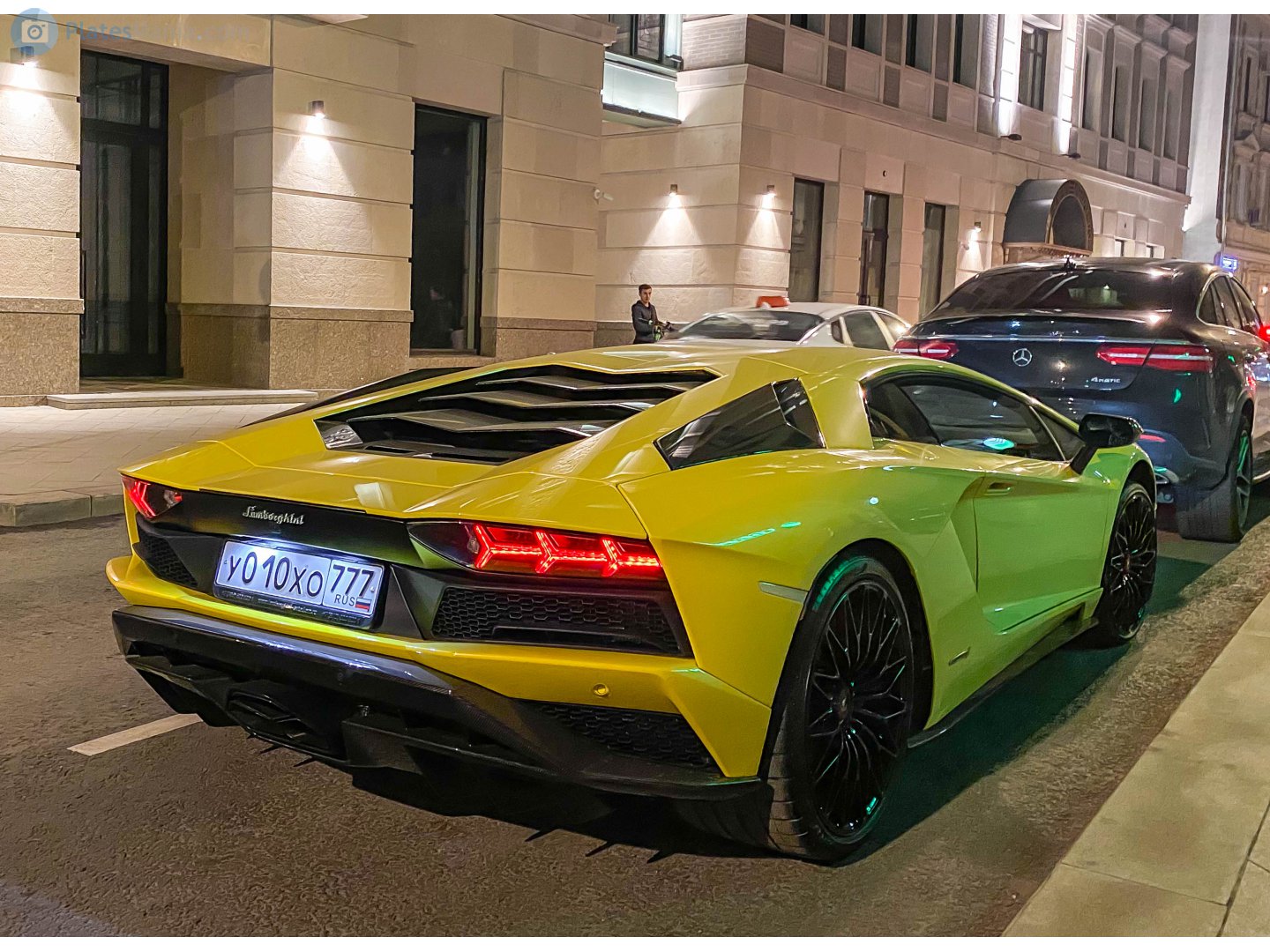 у 010 хо 777, Lamborghini Aventador LP740-4 S, 2016–2021
