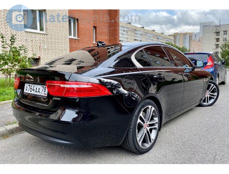 а764аа78, Jaguar XE