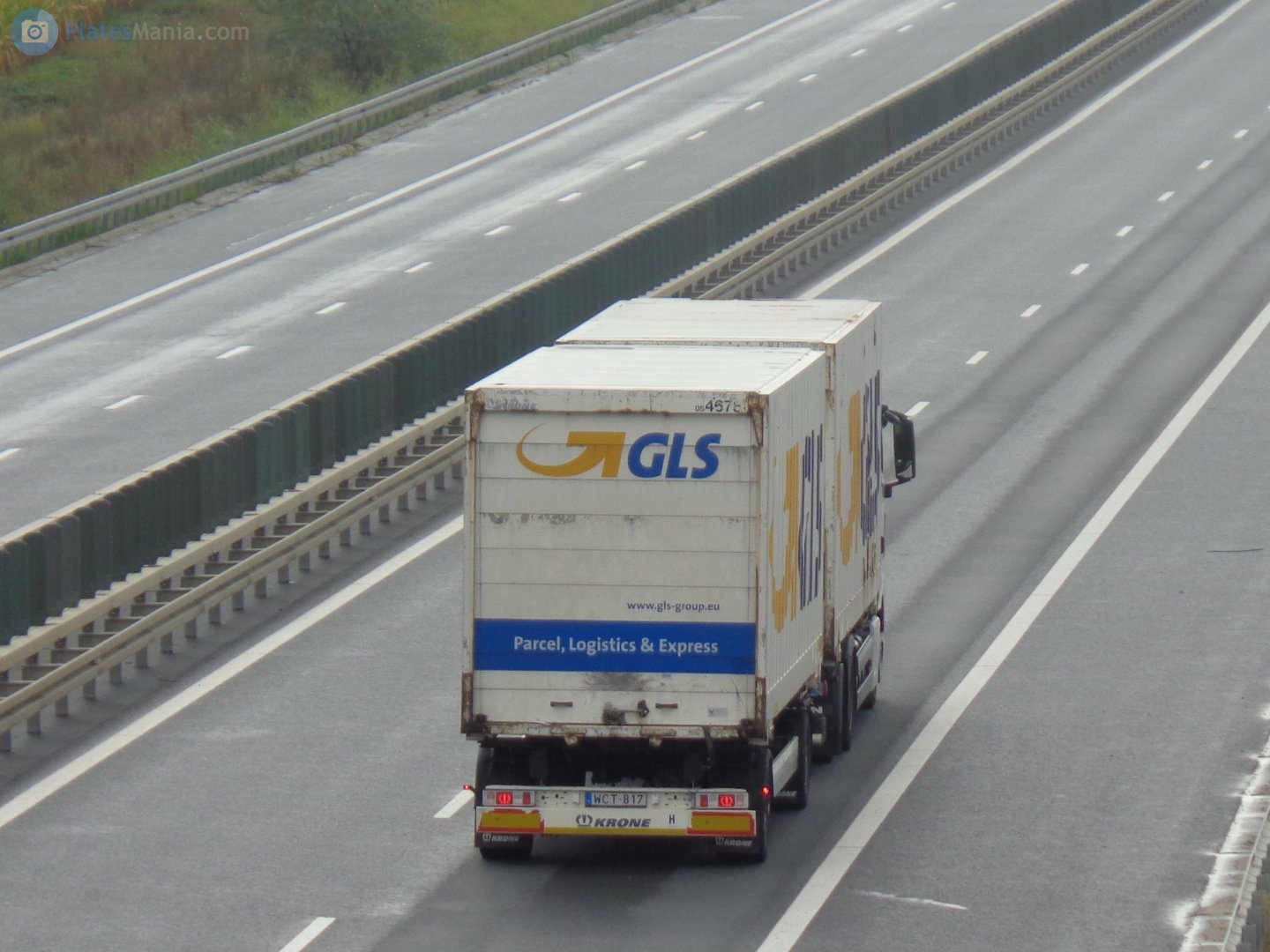 WCT-817, Krone Box Liner 