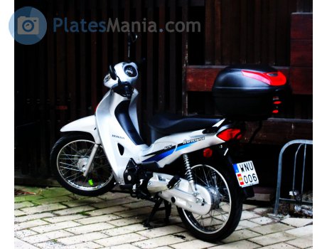 WNU 006, Honda Innova