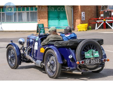 RF 9922, Aston Martin International