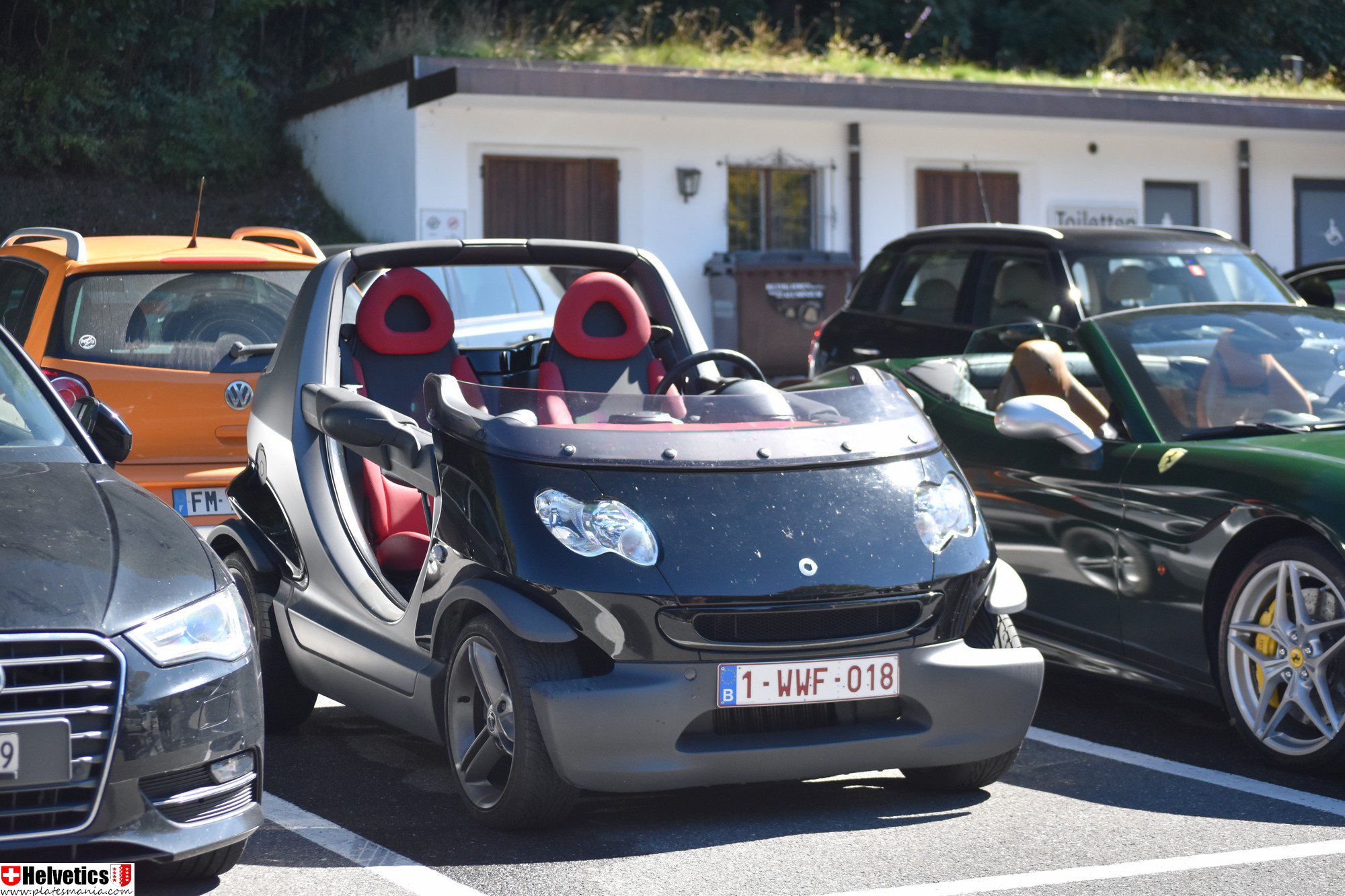 1-WWF-018, Smart Crossblade 1st gen (R450), 2002–2003