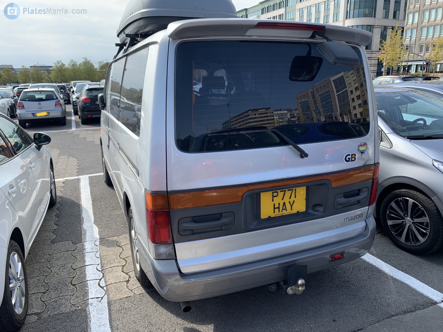 P771HAY, Mazda Bongo Friendee 1st gen (SG/SK/SL), 1995–2001