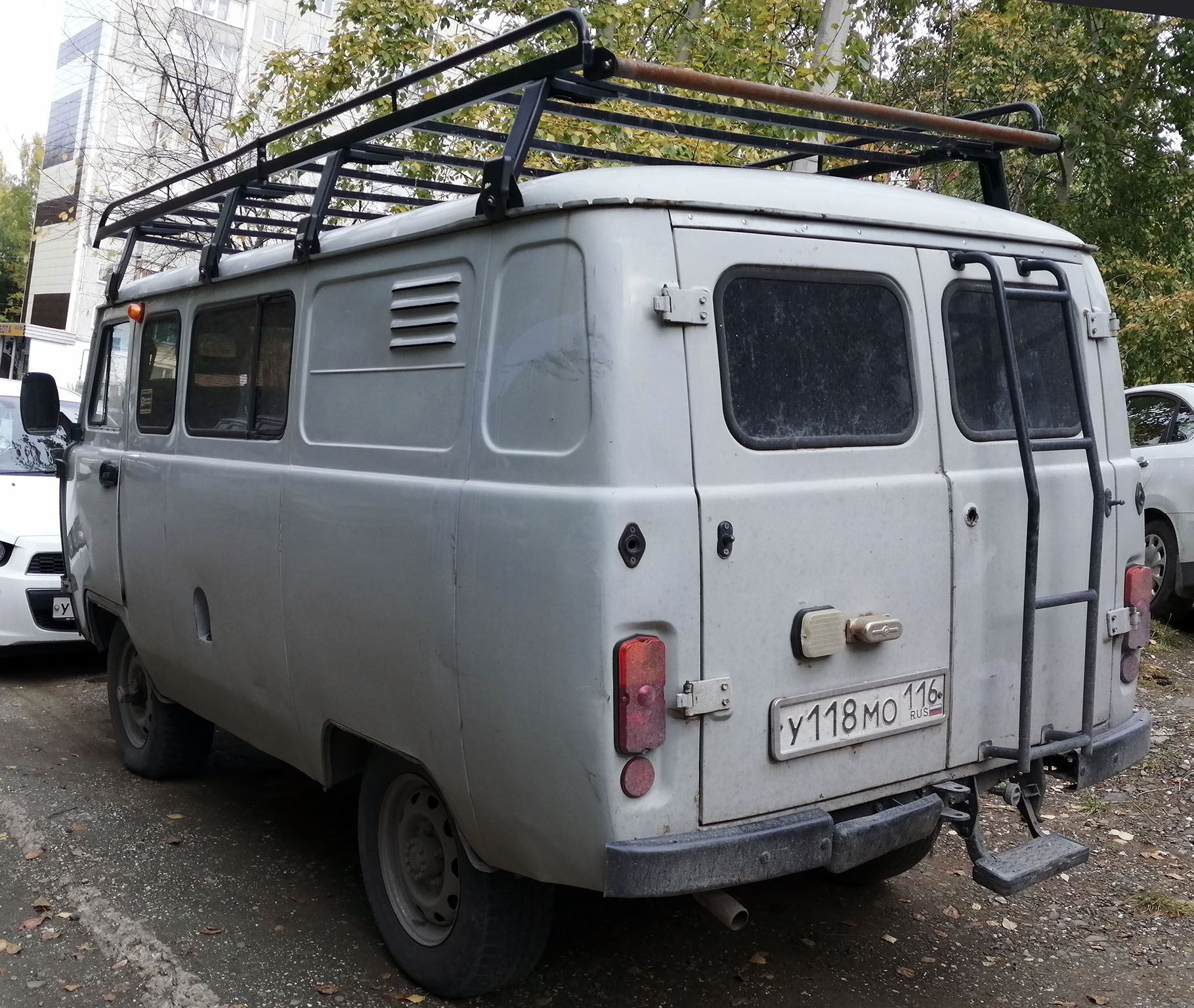 у 118 мо 116, UAZ 452 3909 Combi Van, 1996–