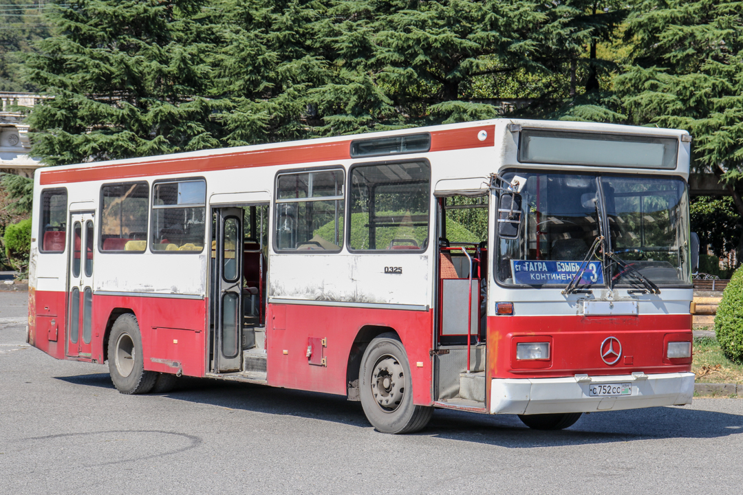 с 752 сс, Mercedes-Benz O325 