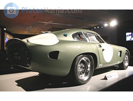 XMO 88, Aston Martin DP215