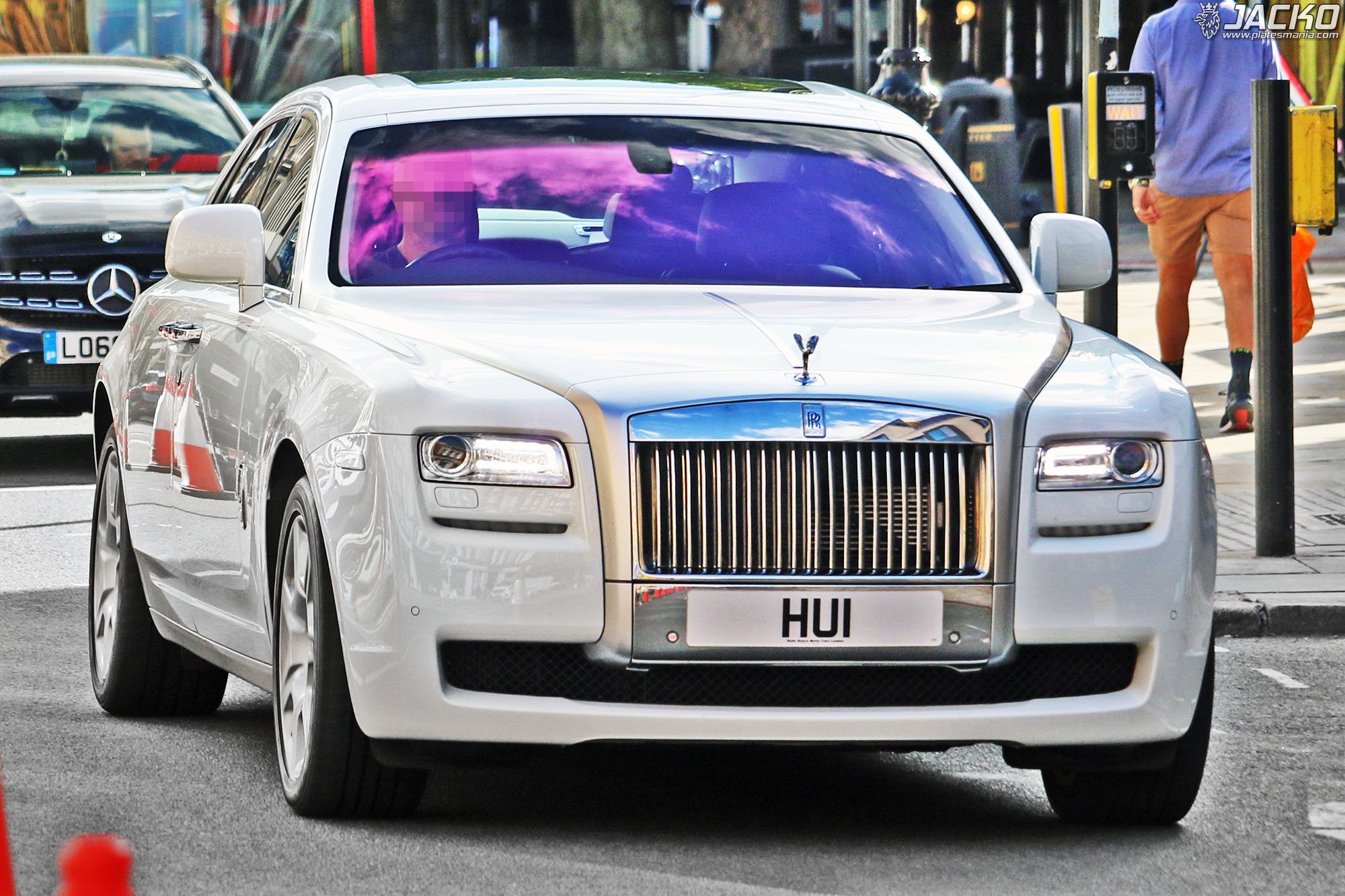 HU1, Rolls-Royce Ghost 1st gen (RR4), 2009–2014