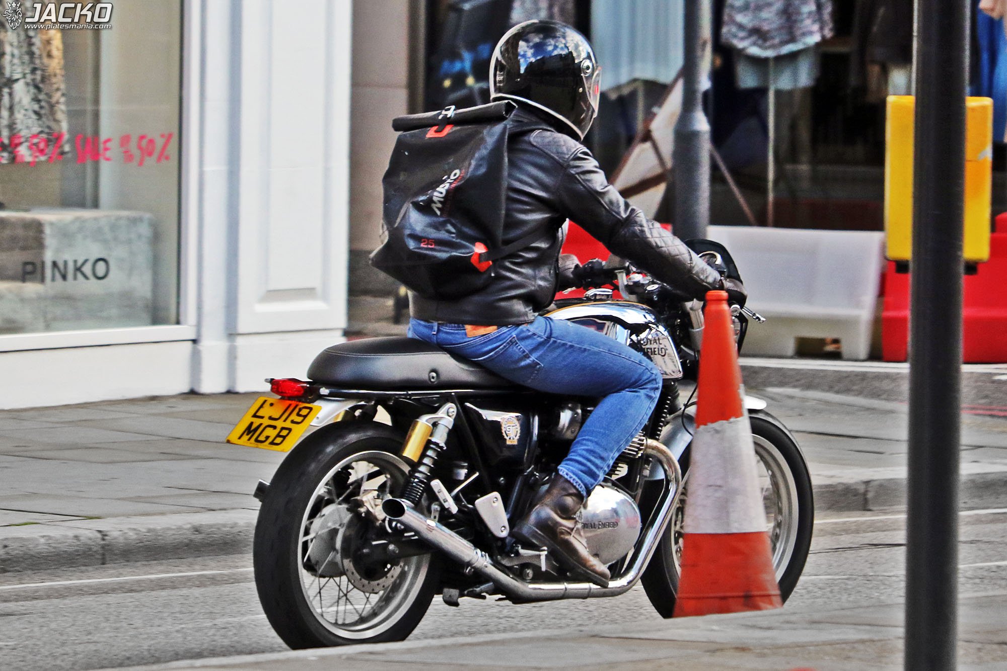 LJ19MGB, Royal Enfield Continental GT 