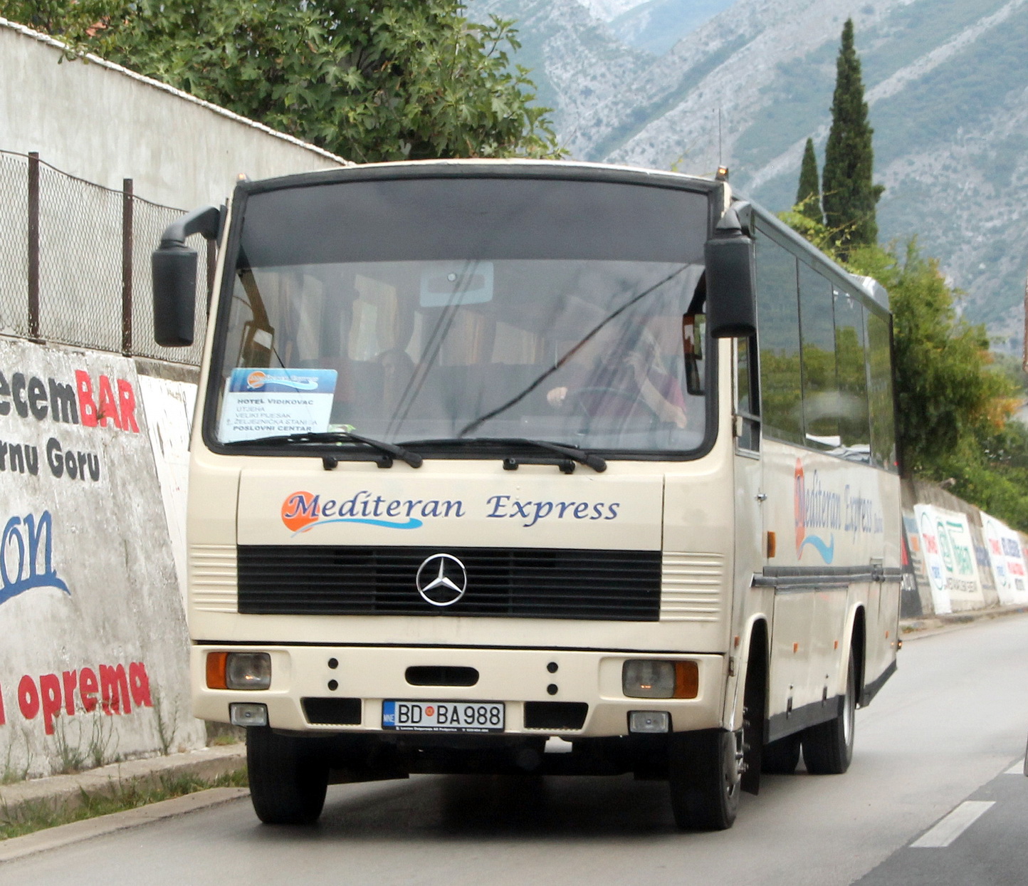 BD BA988, Ernst Auwärter Clubstar 