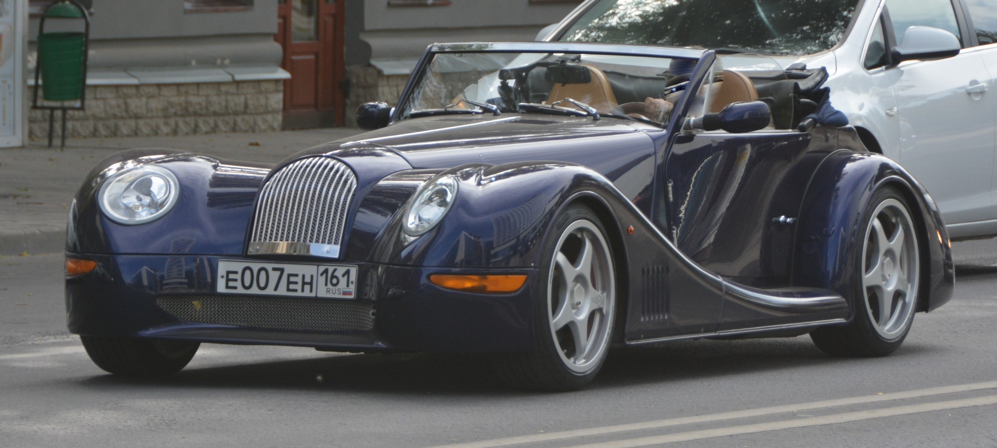 е 007 ен 161, Morgan Aero 8 