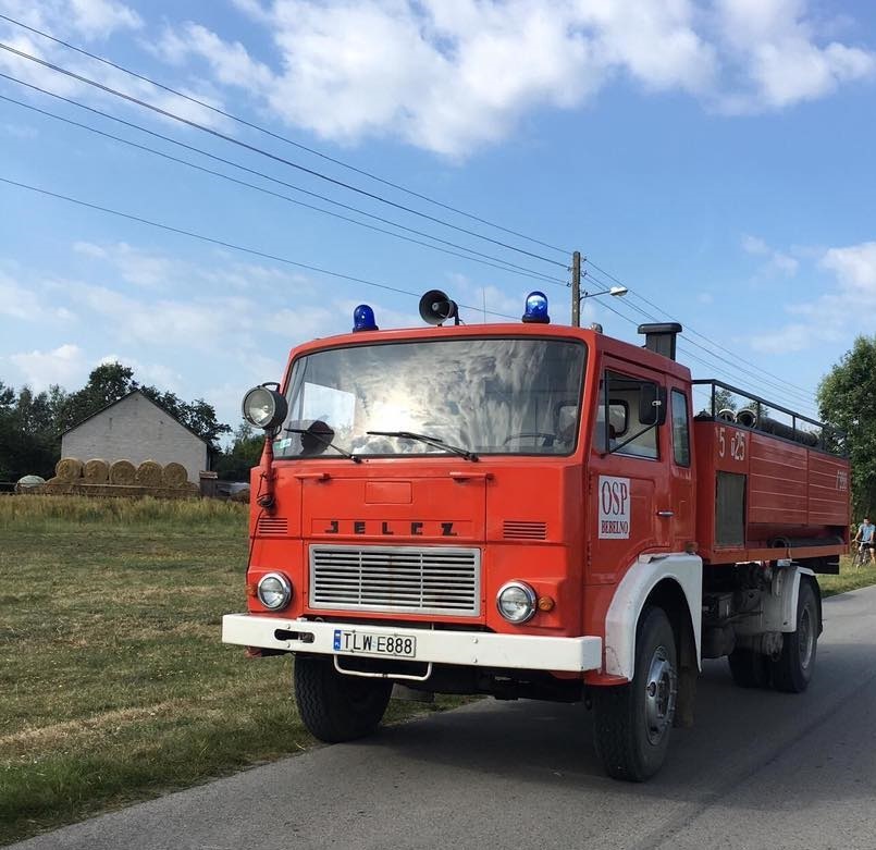 TLW E888, Jelcz 300-Series 