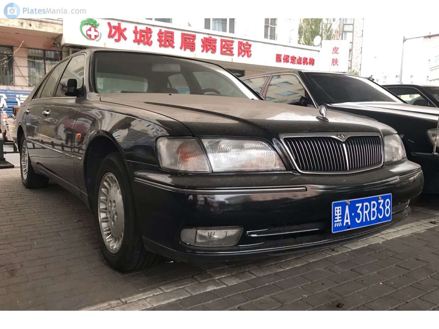 黑A·3RB38, Infiniti Q45 2nd gen (Y33), 1996–2000