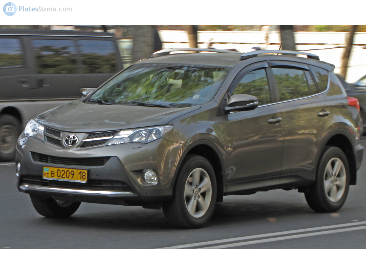 B 0209 18, Toyota RAV4 4th gen (XA40), 2012–2015