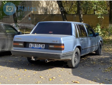 б 3810 СЖ, Volvo 740