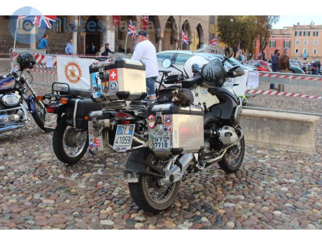 DY 41059, BMW R Series