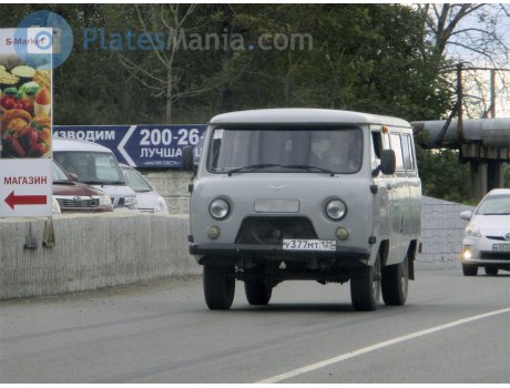 у377мт125, UAZ 452