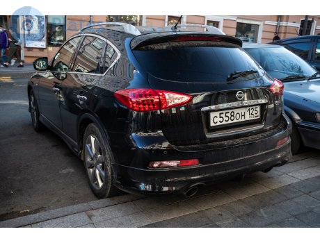 с558он125, Nissan Skyline Crossover