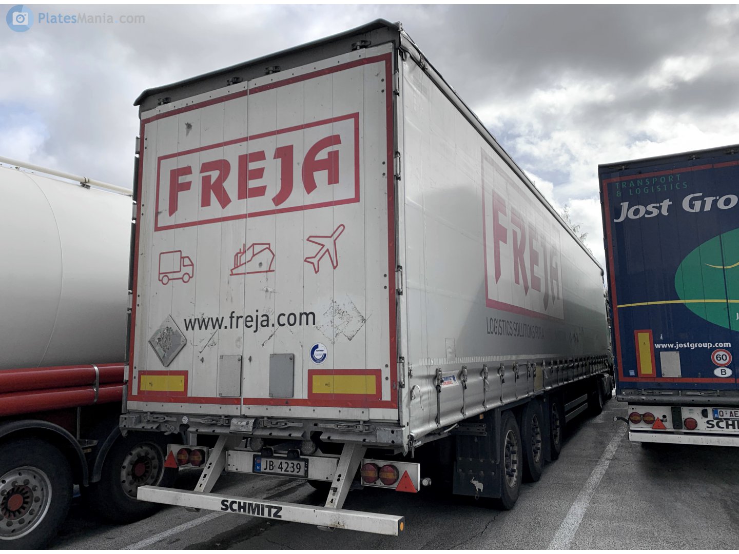 JB 4239, Schmitz SCS 